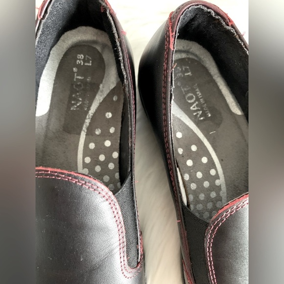 Naot Loafers Black/Burgundy Leather NWOT SZ:EU38 L7 - Picture 4 of 10